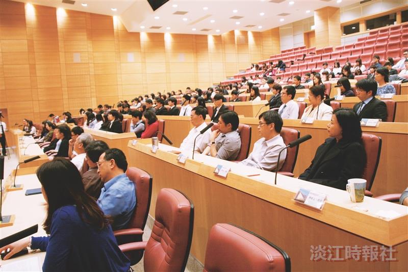 校長有約 陸生 蘭陽大四生熱烈回應<br />President Chang Receives an Enthusiastic Response From Mainland Chinese Students
